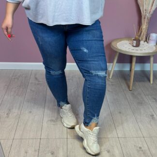 JEANSY Z PRZETARCIAMI NIEBIESKIE