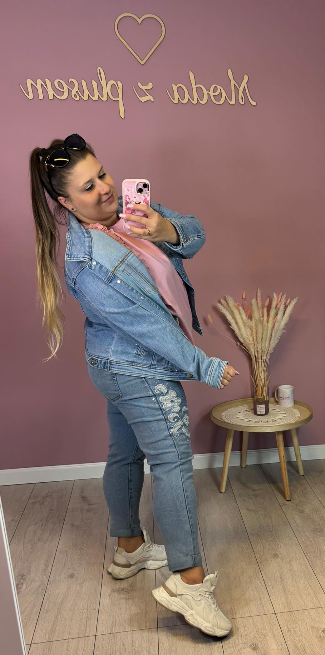 JEANSY MOM FIT BLING - obrazek 2