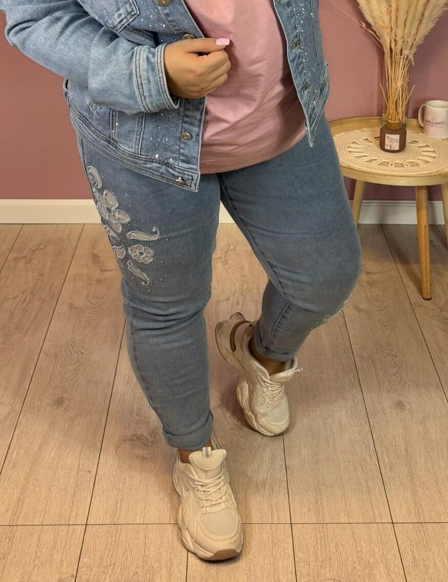 JEANSY MOM FIT BLING