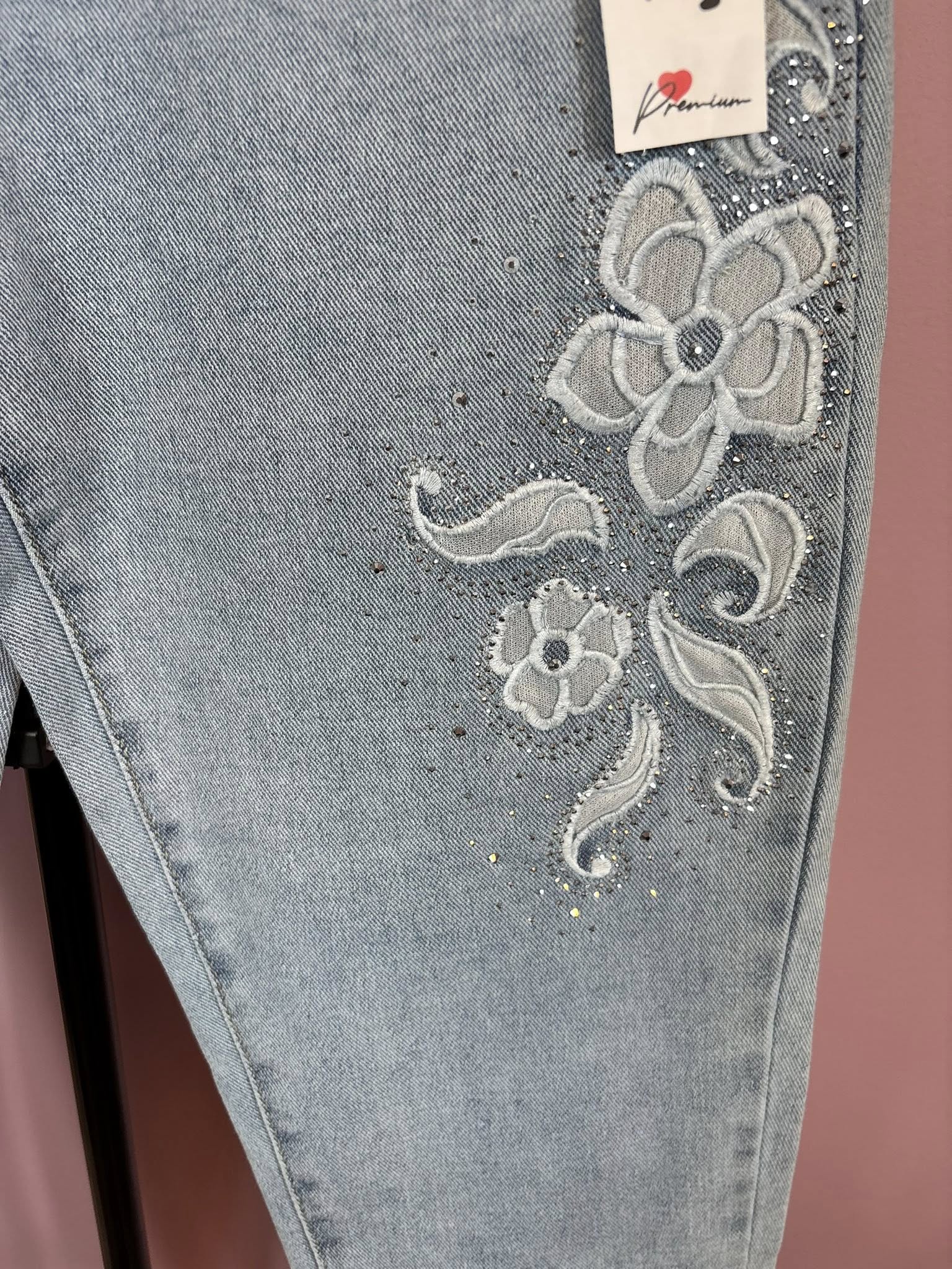 JEANSY MOM FIT BLING - obrazek 4