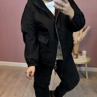 BOMBERKA WIATRÓWKA - CZARNA